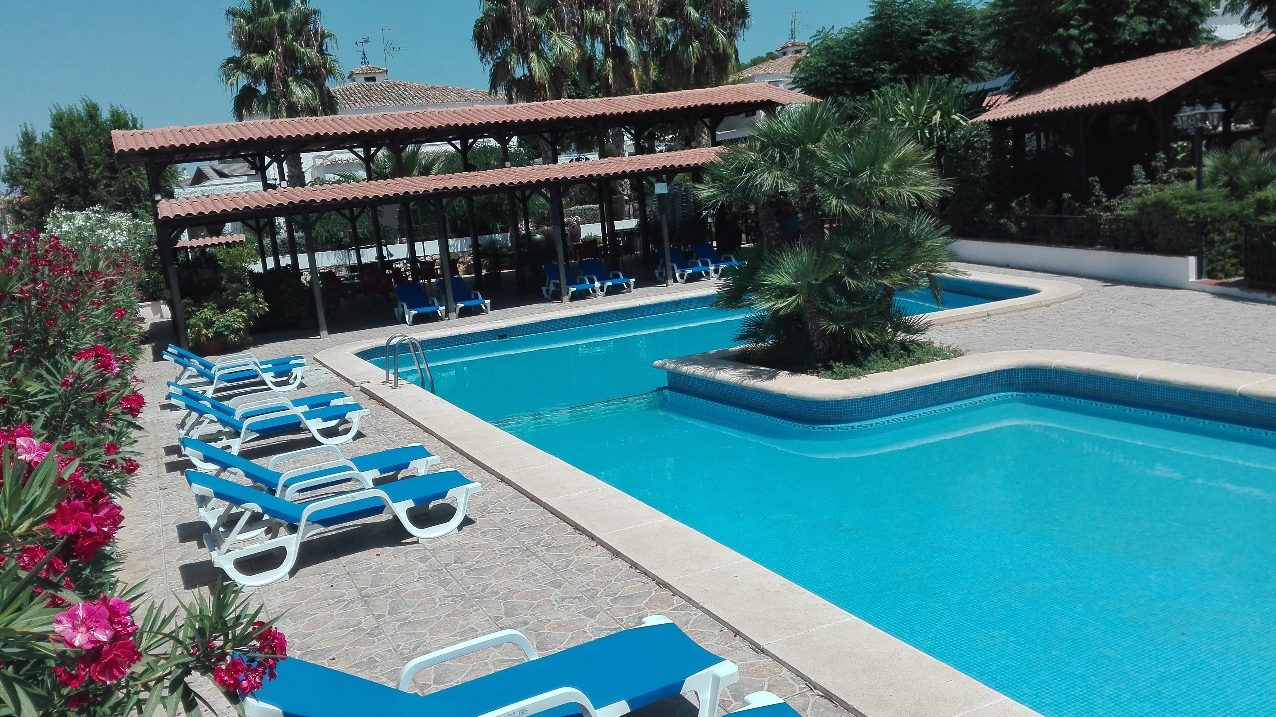 Hotel La Carreta Chiva Exterior photo